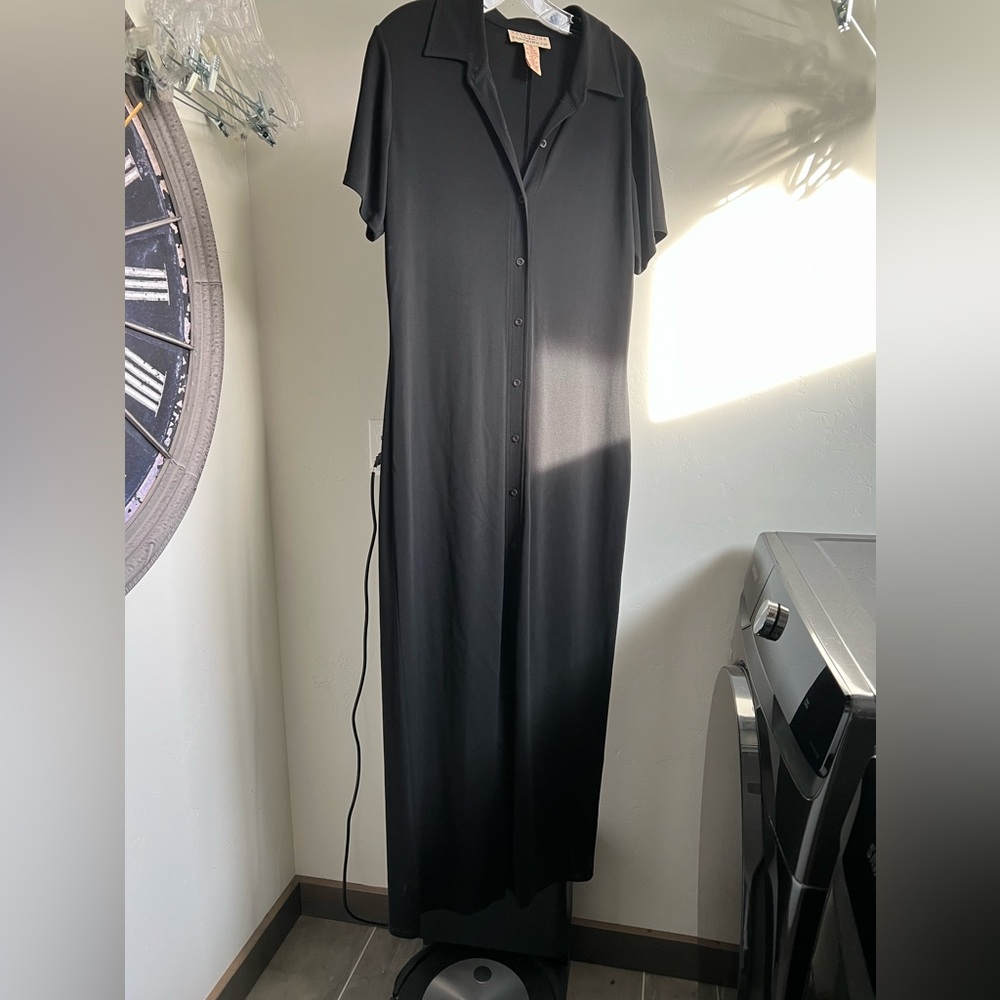 Telluride Clothing Co. Maxi Rayon Shapely Dress -Size 10
Black